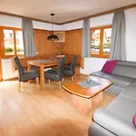 Haus Berge Appartamento