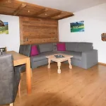 Appartamento Haus Berge *