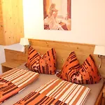 Haus Berge Apartmán *
