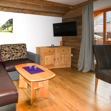 Haus Berge Apartment Wagrain